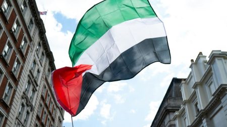Palestina inaugura oficialmente embaixada em Londres após reconhecimento do Estado pelo Reino Unido