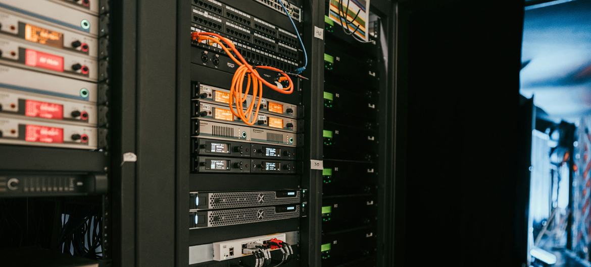 FMI avalia impacto da inteligência artificial na produtividade da Europa