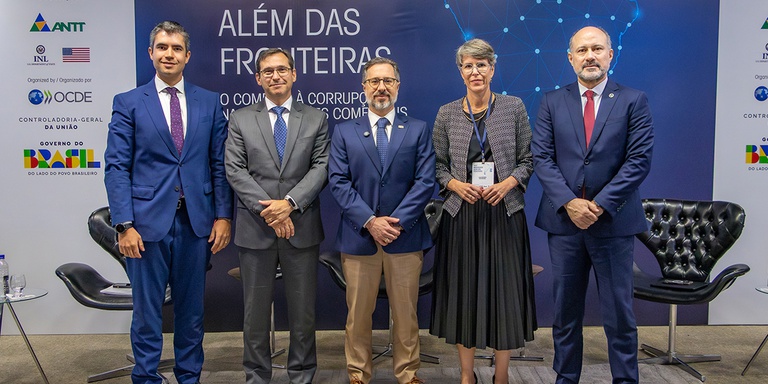 Em Brasília, CGU lança guia de boas práticas para empresas brasileiras exportadoras e reforça cooperação internacional contra a corrupção