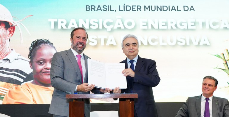 Brasil avança para integrar grupo de membros plenos da AIE