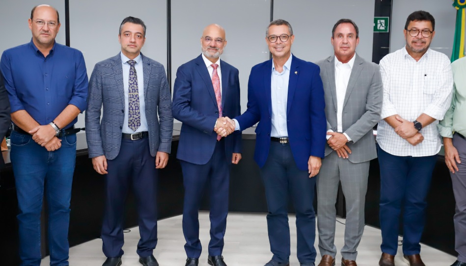 Governo do Estado apresenta Sergipe como polo estratégico de investimentos ao Embaixador da Índia