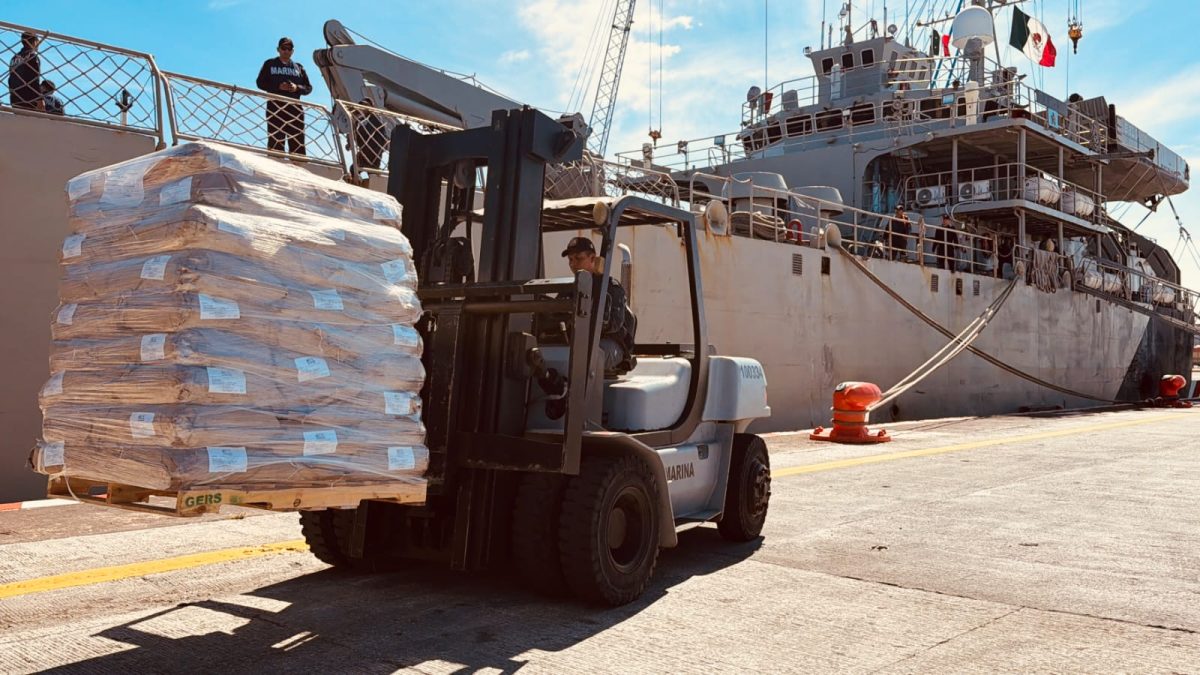 México envia mais de 800 toneladas de ajuda humanitária a Cuba