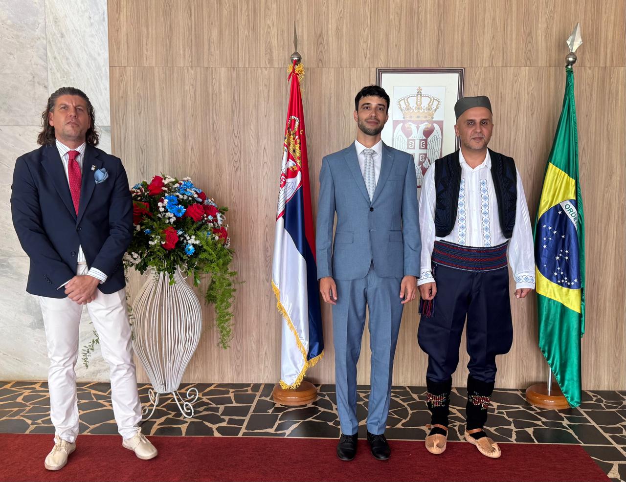 Embaixada da Sérvia celebra Dia do Estado com tradição, história e cultura