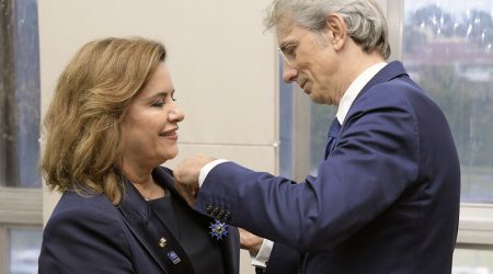 Sandra Goulart é homenageada pela embaixada da França no Brasil