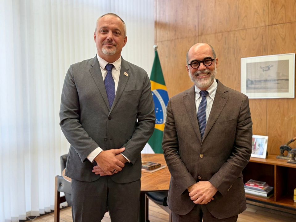 Brasil e Belarus discutem fortalecimento da cooperação bilateral em reunião no Itamaraty