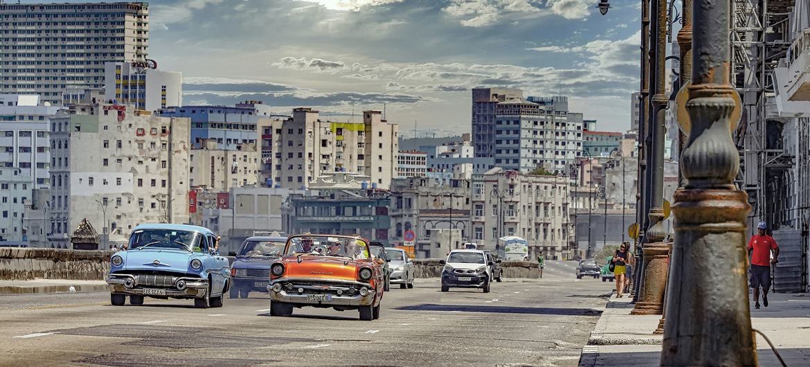 Cuba recebe apoio para minimizar crise de combustíveis
