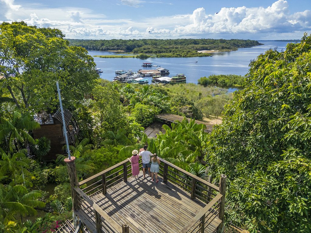 Brasil tem alta de 12% no volume de receitas geradas pelo turismo internacional no país