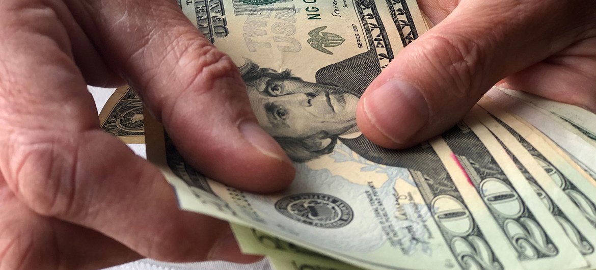 FMI: economia pode crescer 3,3% em 2026 em meio a desafios geopolíticos e fiscais
