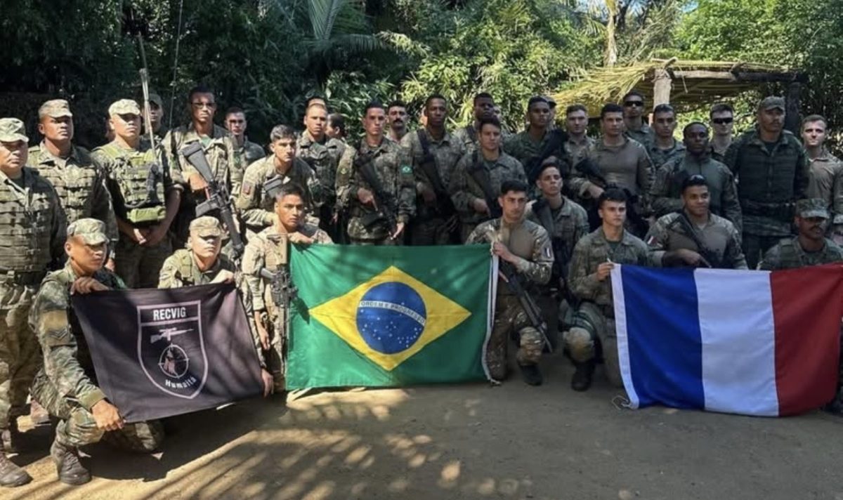 Marinhas do Brasil e da França realizam exercícios conjuntos no Rio de Janeiro