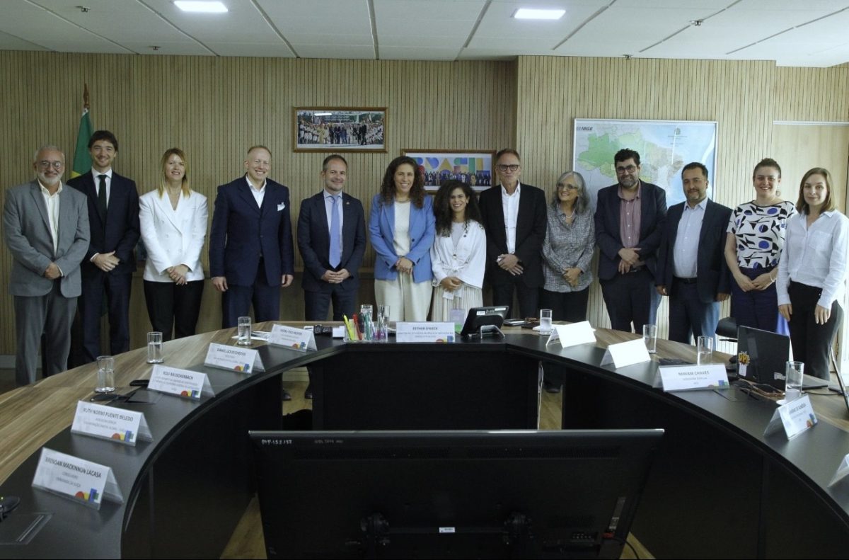 Brasil e Suíça fortalecem diálogo sobre governança digital internacional