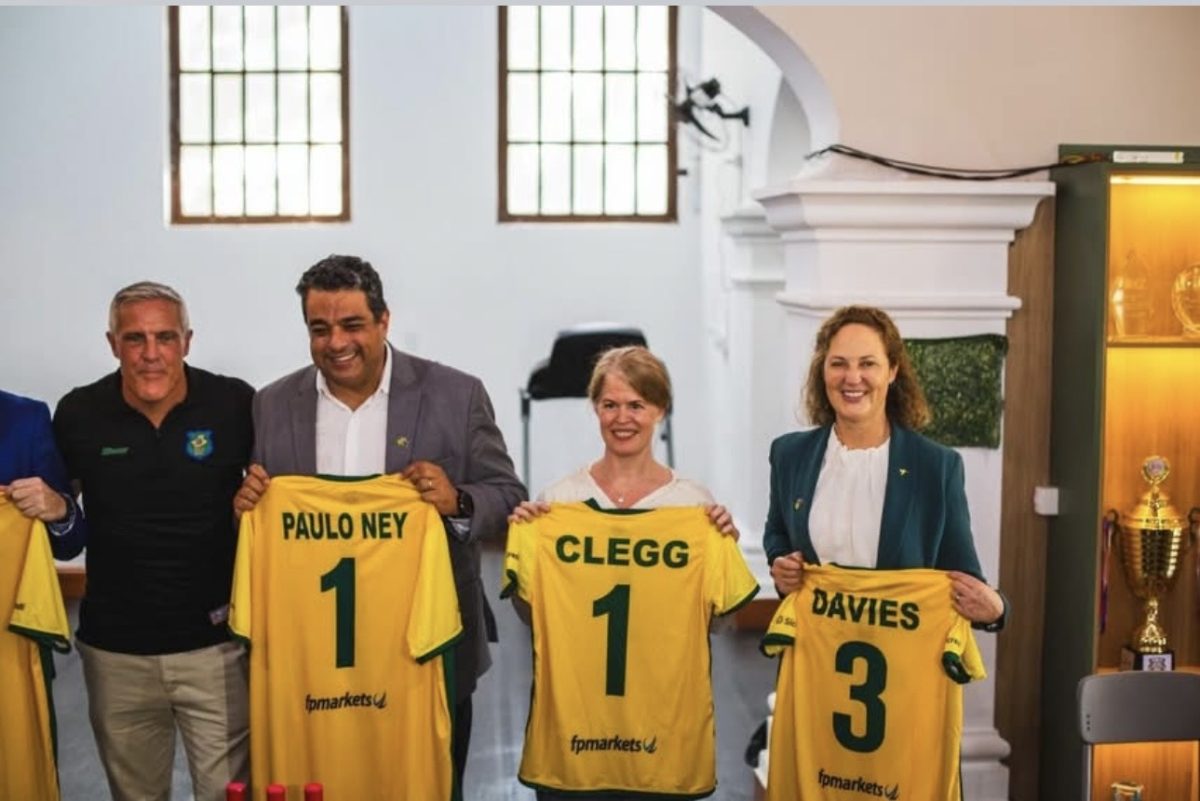 Embaixadora da Austrália participa da inauguração da nova sede do Cricket Brasil em Poços de Caldas