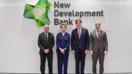 Ministro das Comunicações se reúne com Dilma Rousseff para discutir financiamento do Banco dos Brics à TV 3.0 e modernização dos Correios