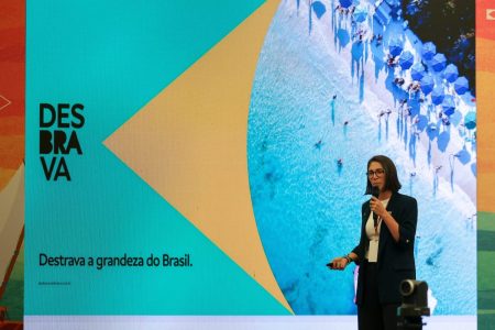 Com foco na internacionalização do trade brasileiro, Embratur apresenta plataforma Desbrava no Salão Nacional do Turismo