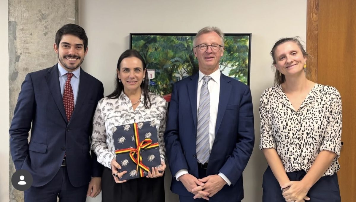 Fecomércio-GO recebe delegação da Bélgica para fortalecer relações comerciais e institucionais com Goiás