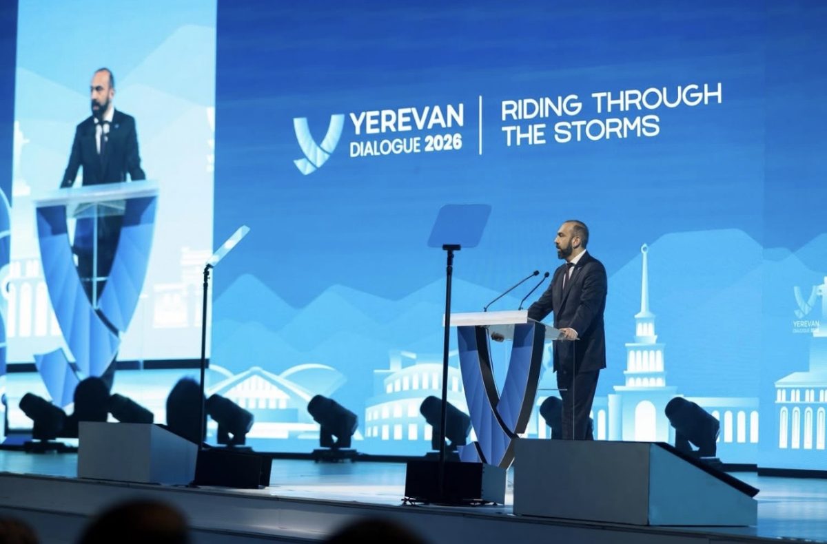 Sessão inaugural do “Diálogo Yerevan 2026” reúne líderes globais para impulsionar diálogo e cooperação internacional