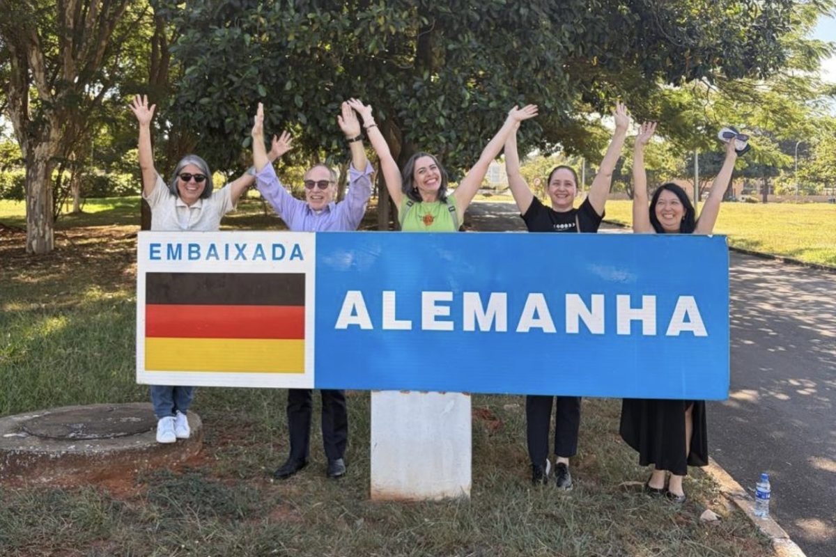 Assistentes administrativos das missões diplomáticas alemãs se reúnem em Brasília para fortalecer cooperação institucional