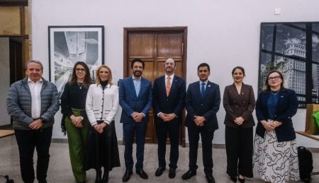 Embaixador do Chile reforça laços com São Paulo em agenda voltada à cooperação, inovação e desenvolvimento econômico