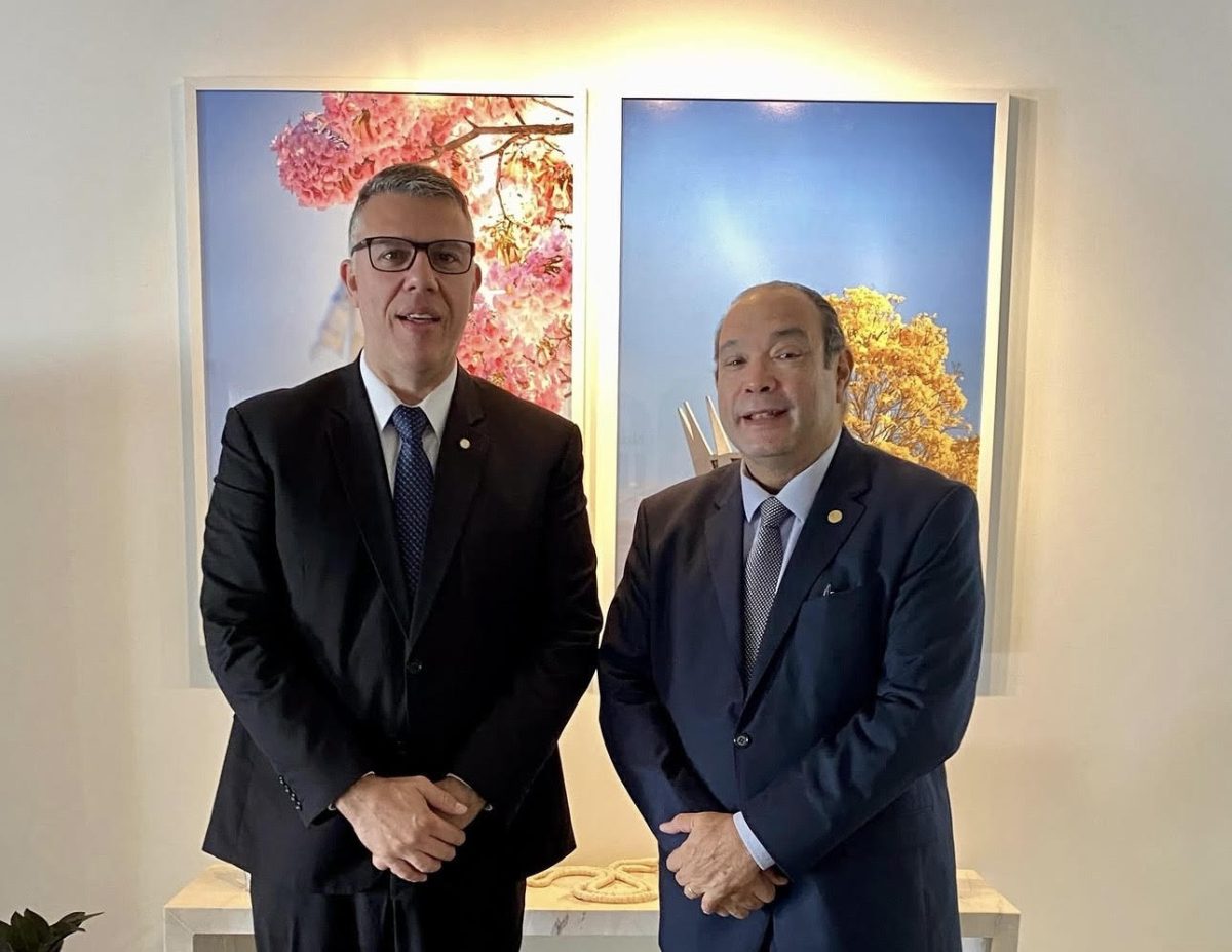 Deputado brasileiro manifesta interesse em conhecer modelo de desenvolvimento de El Salvador