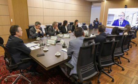 Ministro André de Paula reforça atuação internacional do agro em reunião com adidos agrícolas