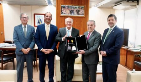 Vice-presidente Geraldo Alckmin recebe ex-presidente do Chile para fortalecer integração regional e cooperação econômica