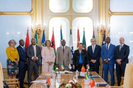 Ministro de Estado dos Assuntos Exteriores da Guiné Equatorial visitou sede da CPLP