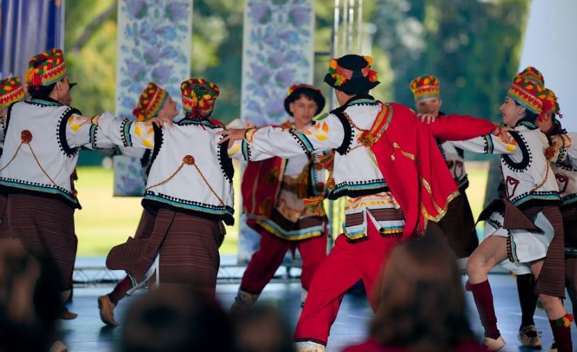 Dia da Ucrânia celebra cultura e tradição no Paraná