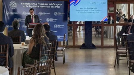 Brasília recebe encontro diplomático para análise do cenário eleitoral brasileiro de 2026