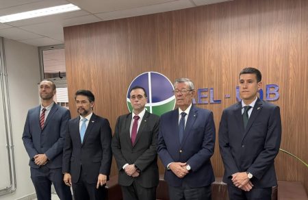 Embaixador do Paraguai participa de painel sobre cooperação regional e integração econômica na UnB