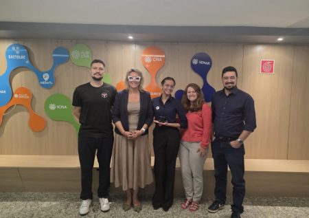 Embaixada da Bulgária participa de iniciativa que incentiva meninas a explorar novas oportunidades profissionais