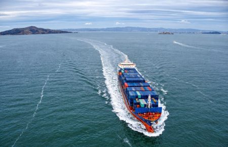 Do Sul ao Norte: entenda como as cargas viajam pelo mar e pelos rios